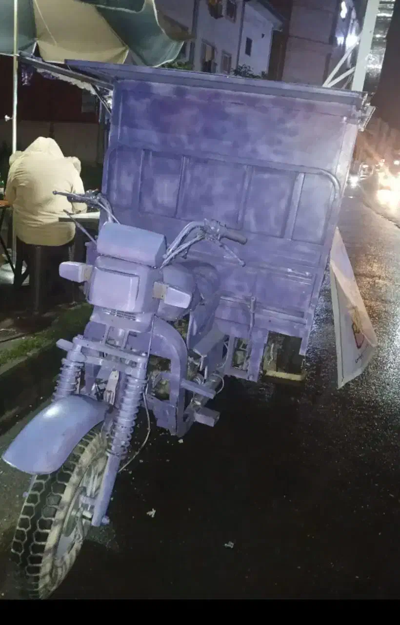 کانکس موتور به دلیل خرید مغازه زیر قیمت گذاشتم|موتورسیکلت|رشت, جانبازان|دیوار