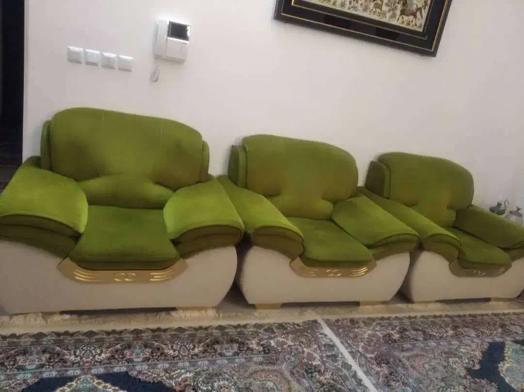 مبل راحتی هیلدا|مبلمان خانگی و میز عسلی|قم, انسجام|دیوار