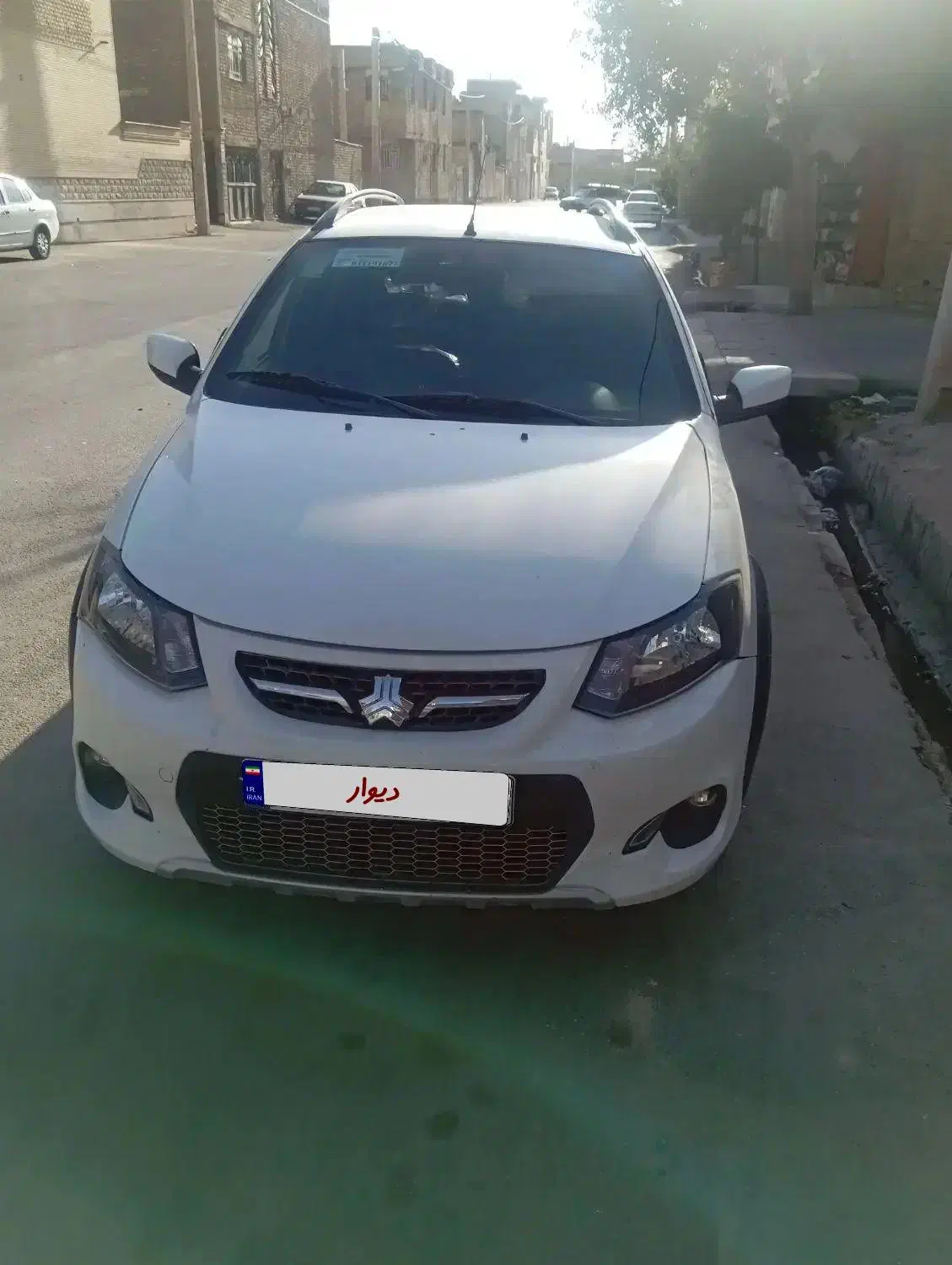 کوییک|خودرو سواری و وانت|شیراز, ده پیاله|دیوار