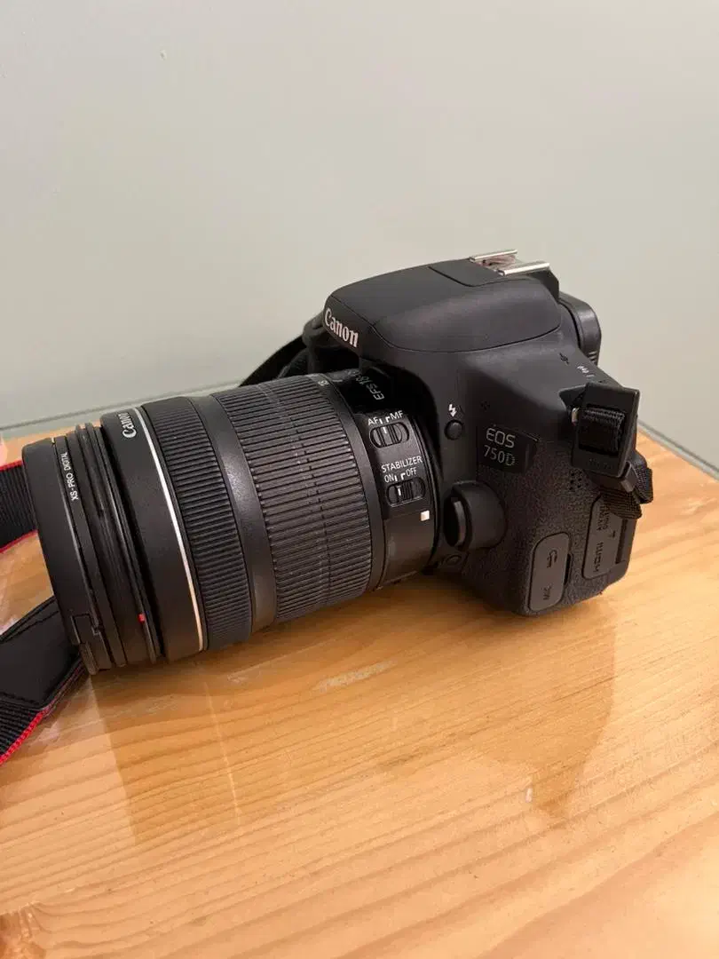 دوربین Canon 750d|دوربین عکاسی و فیلم‌برداری|کاشان, بهشتی|دیوار
