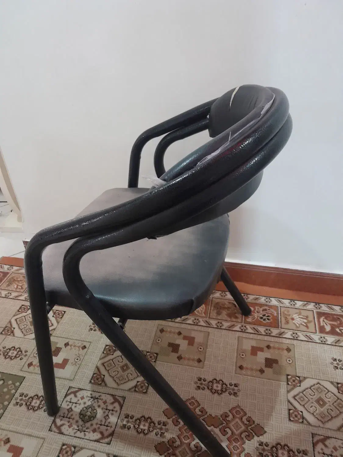 صندلی اداری|مبلمان اداری|اندیشه, شهرک کوثر|دیوار