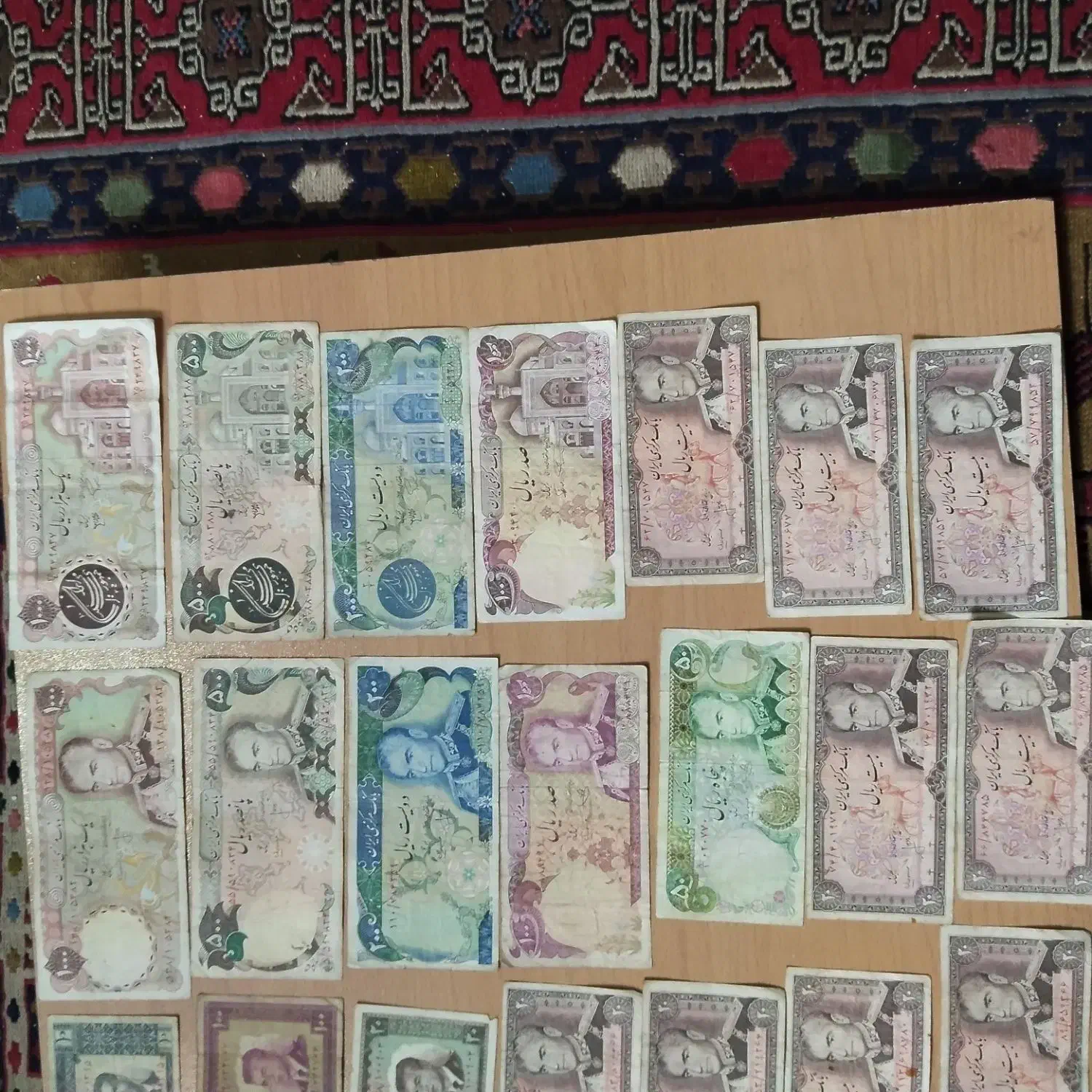 ۲۷برگ اسکناس قدیمی و ارزشمند بصورت یکجا|کلکسیون سکه، تمبر، اسکناس|تبریز, |دیوار