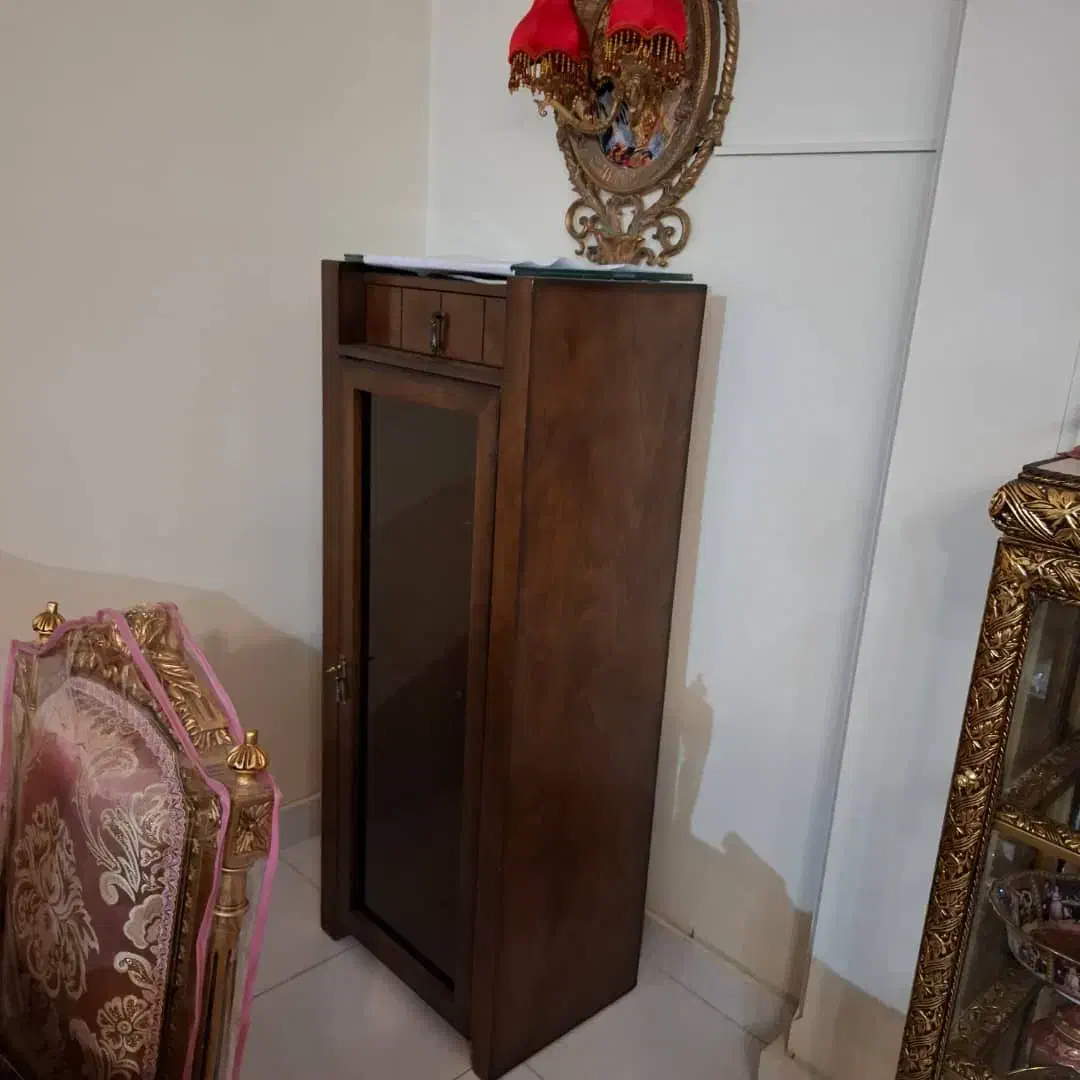 مینی بوفه چوب گردو نو|بوفه، ویترین، کنسول|تهران, امیرآباد|دیوار