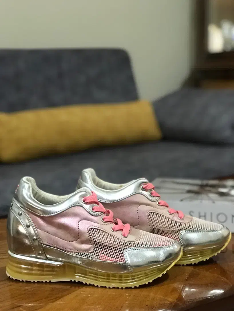 کتونی و بوت سایز ۳۷،۳۸|کیف، کفش، کمربند|آستارا, |دیوار