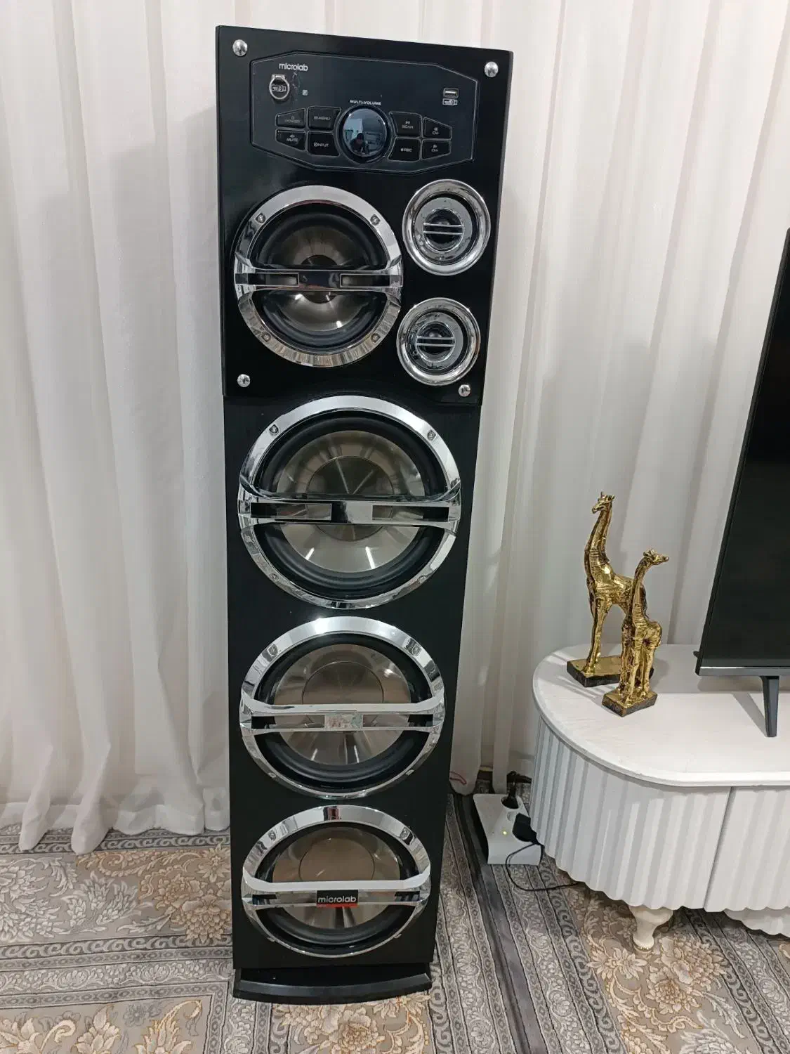 سینما خانواده|سیستم صوتی خانگی|تربت جام, میان جام|دیوار