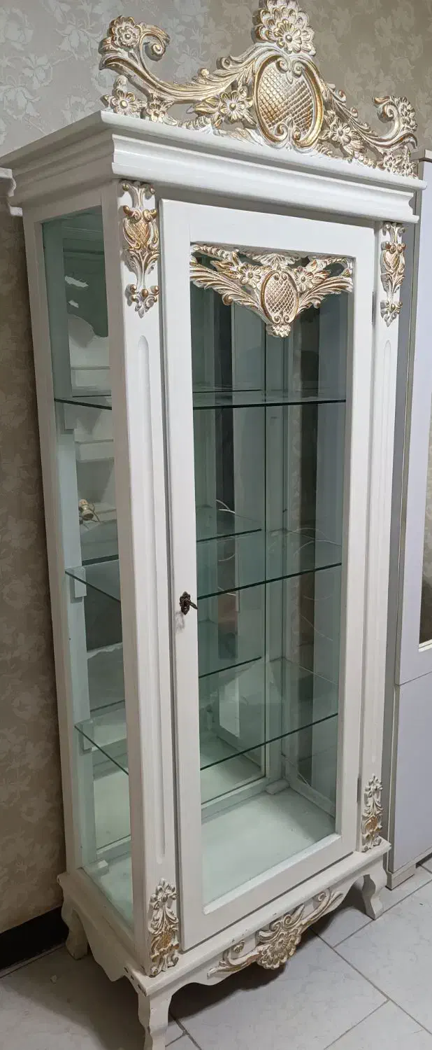 بوفه|بوفه، ویترین، کنسول|اندیشه, اندیشه فاز ۱|دیوار