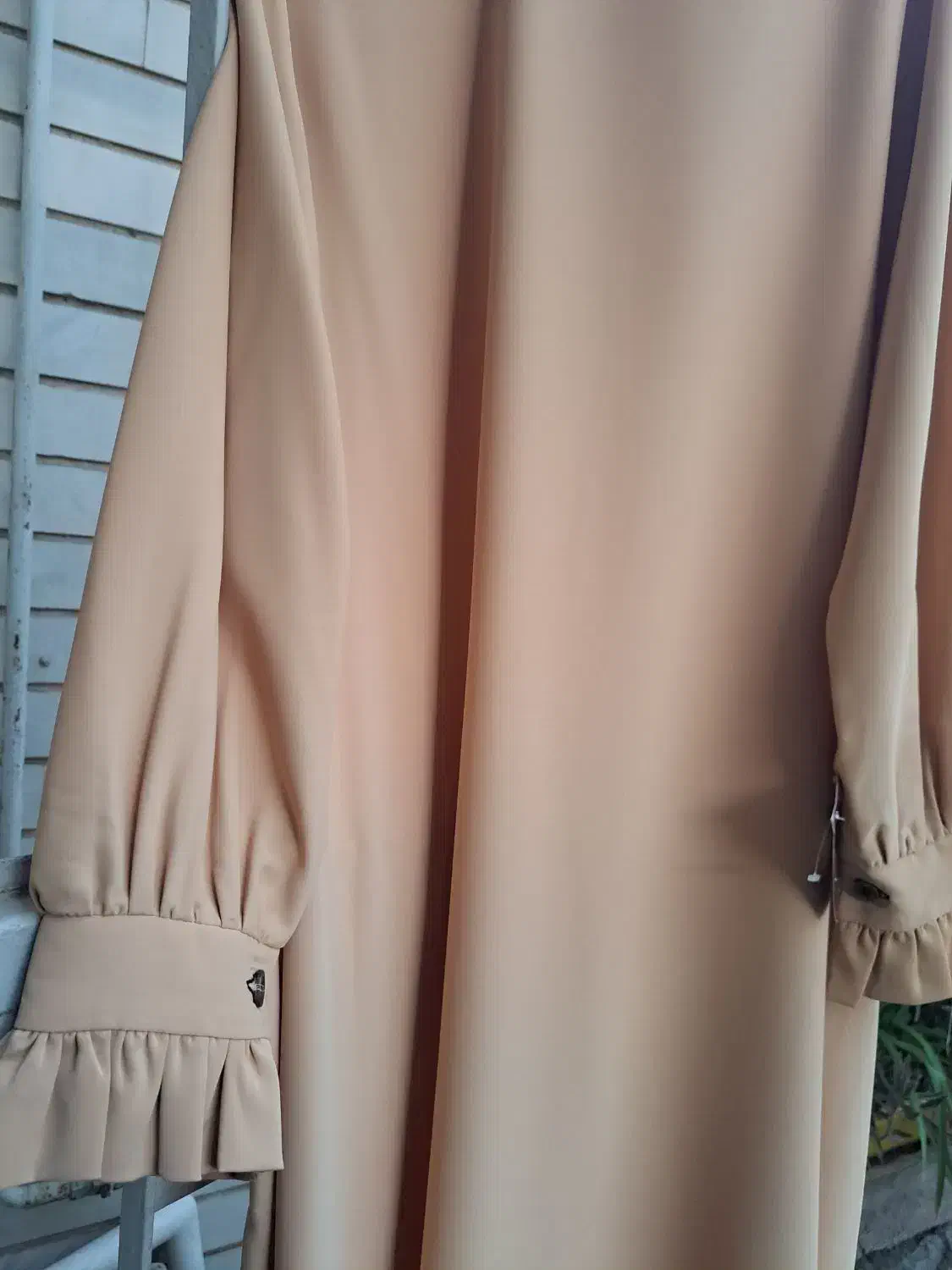 عبا جنس الیزه|لباس|ری, دیلمان|دیوار