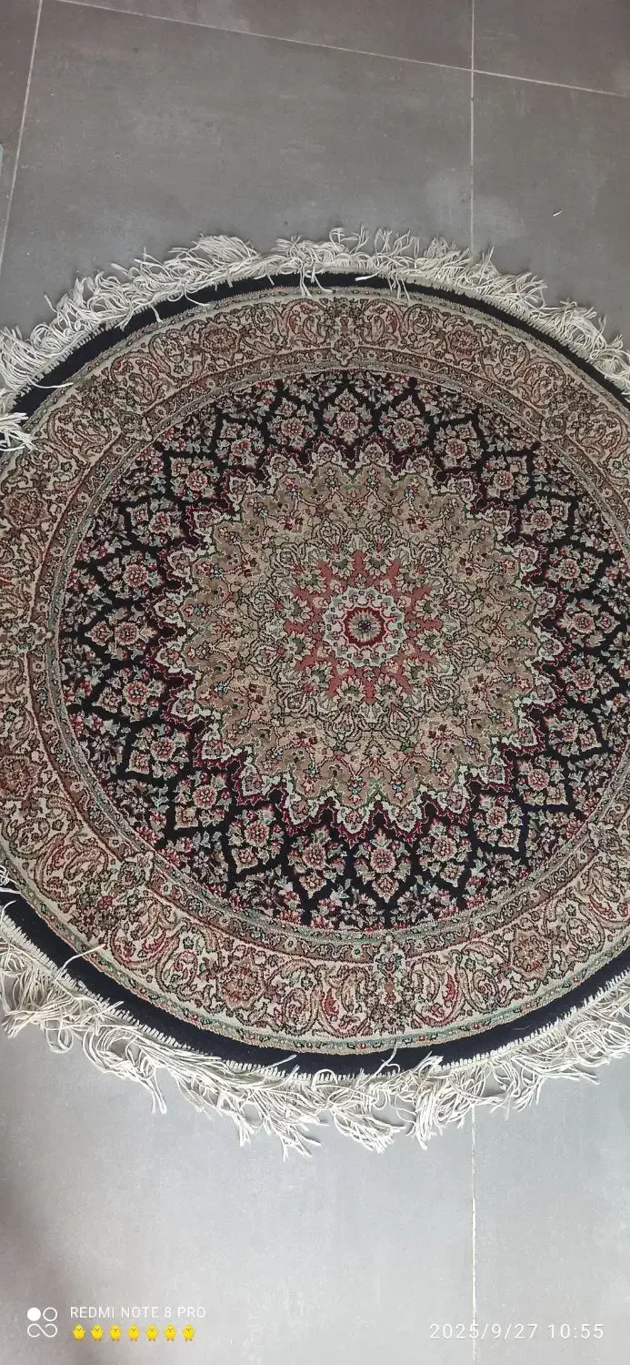 چندتیکه فرش کناره|فرش|کرمانشاه, |دیوار