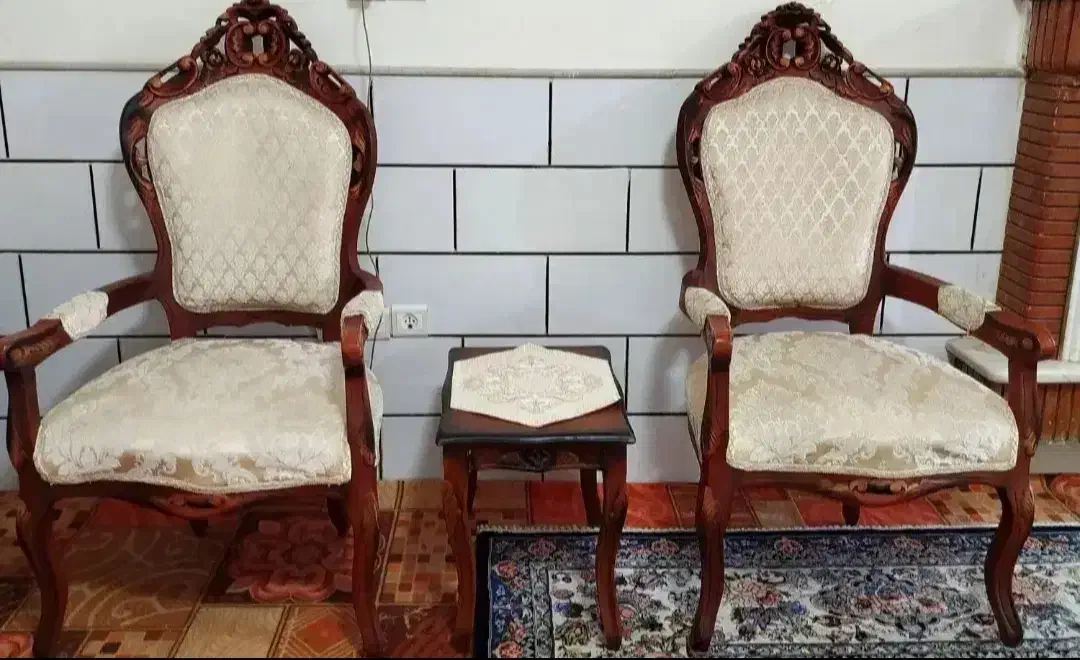 مبل سلطنتی نه نفره|مبلمان خانگی و میز عسلی|قم, چهل درخت‎|دیوار