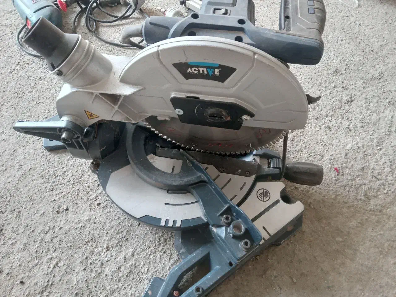 فروش مکنده دو قلو  و فارسی بر و منگنه و دریل برقی|ابزارآلات|اشنویه, |دیوار