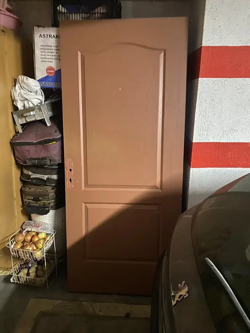 درب چوبی|مصالح و تجهیزات ساختمان|تهران, هروی|دیوار