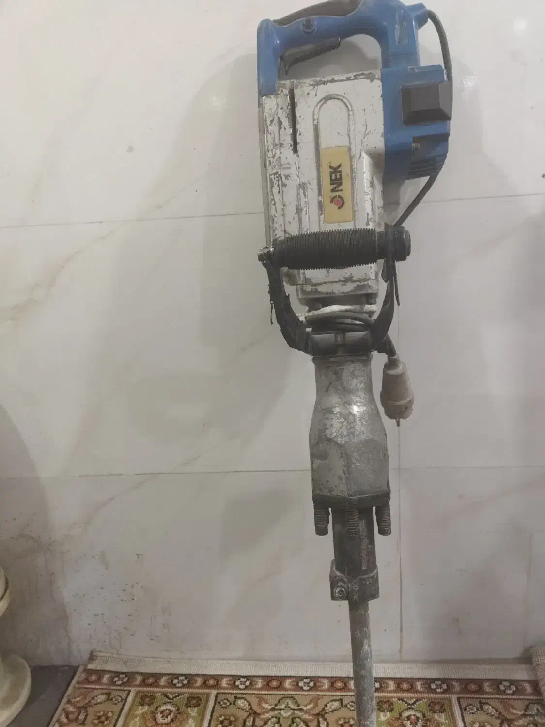 پیکور 17 کیلویی گریسی مارک NEK|ابزارآلات|شیراز, میانرود|دیوار