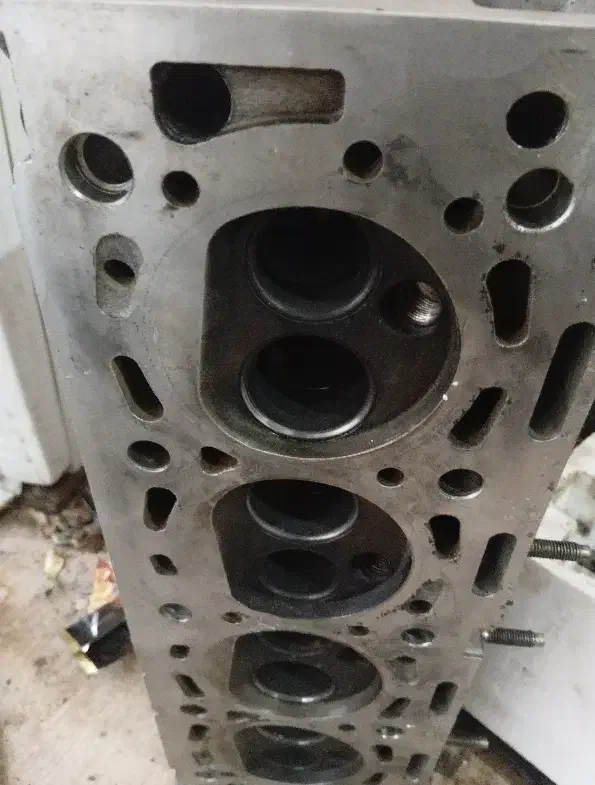 سرسیلندر‌. رادیات.سگ دست.پلوس. مشعلی|قطعات یدکی و لوازم جانبی|شیراز, شهرک قمشه|دیوار