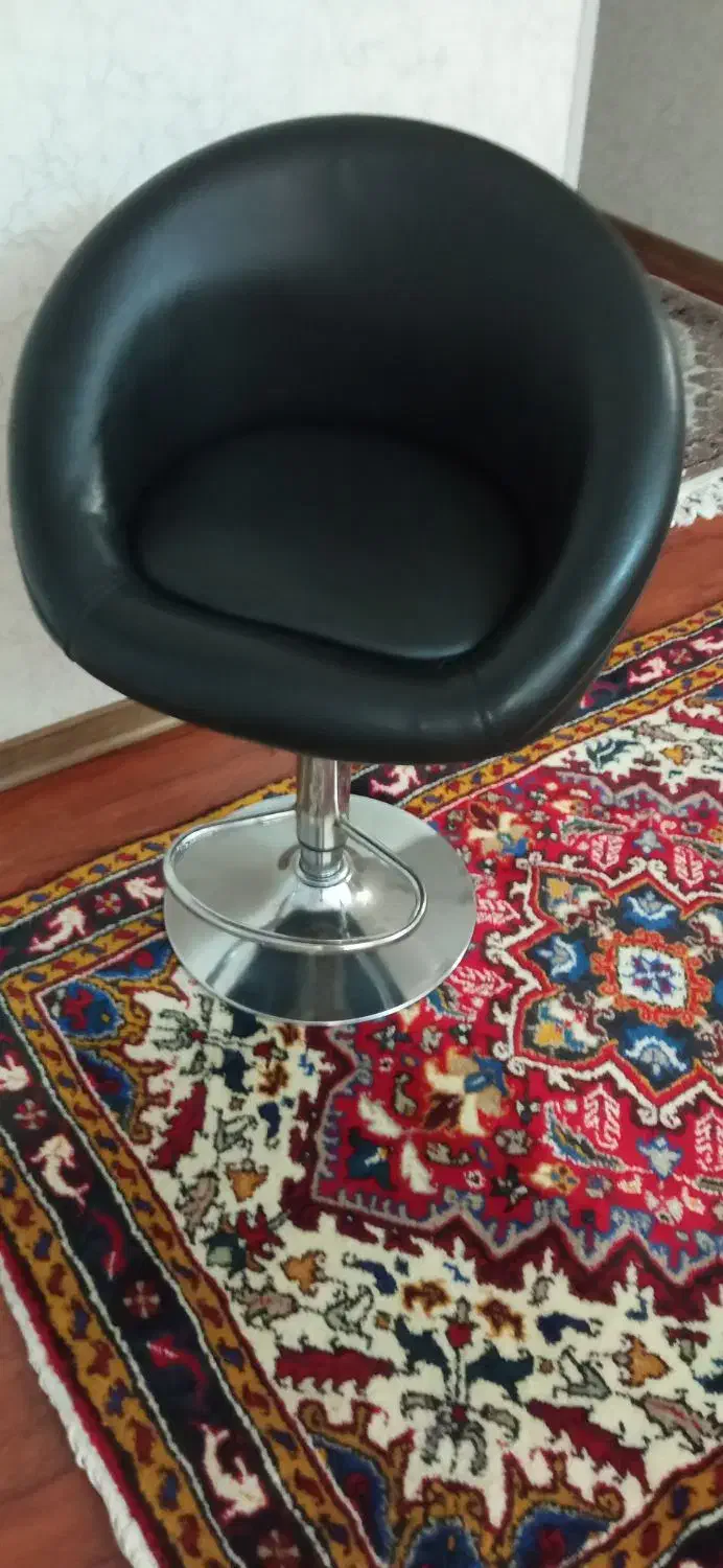 صندلی گردون|میز و صندلی غذاخوری|سهند, |دیوار