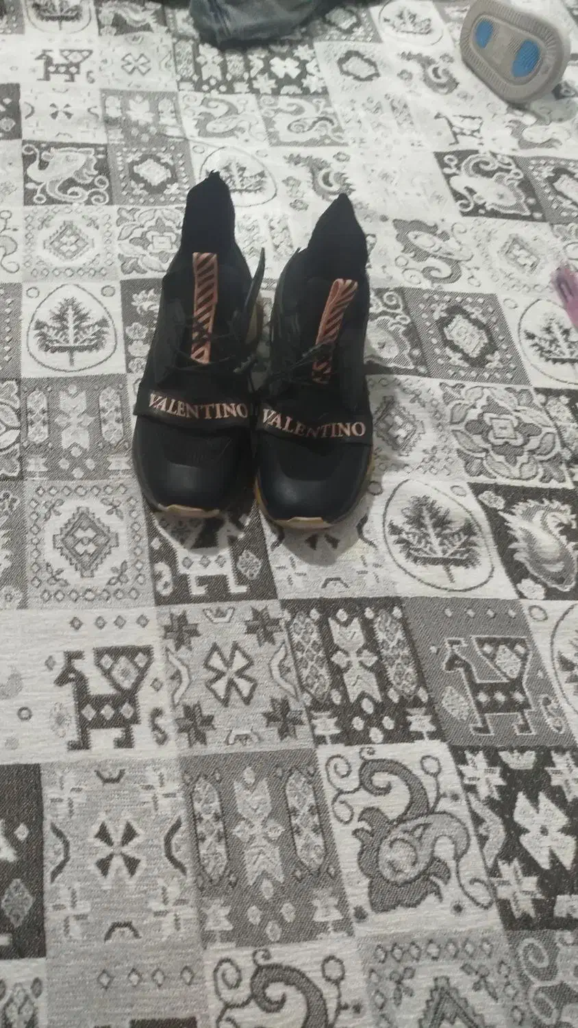 کفش در حد نو اصلا پوشید نشده|کیف، کفش، کمربند|چهارباغ, |دیوار