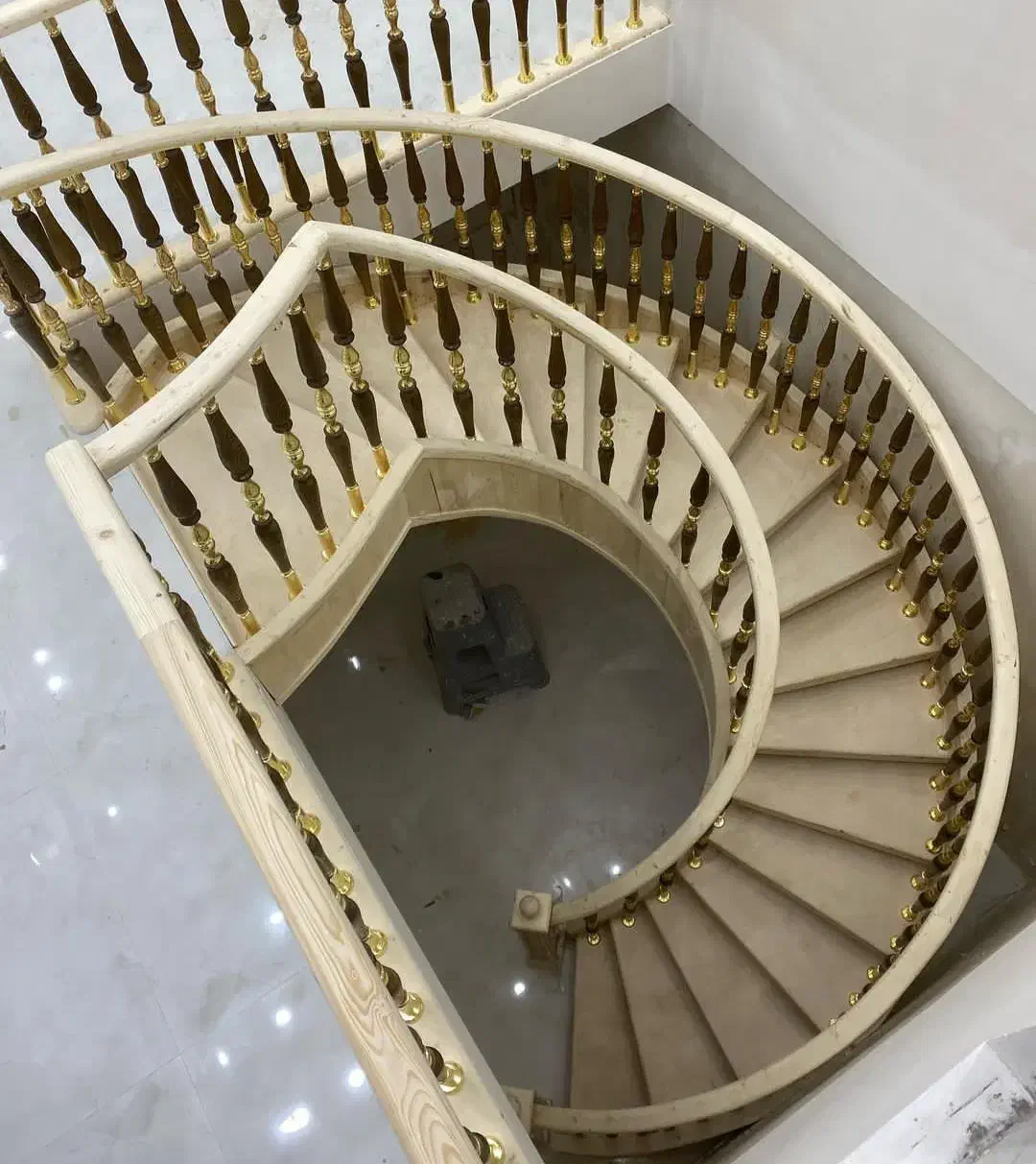 پله چوبی|خدمات پیشه و مهارت|مشهد, توس (بلوار توس)|دیوار