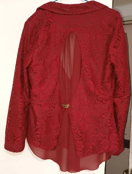 کت مجلسی|لباس|پردیس, فاز ۳|دیوار