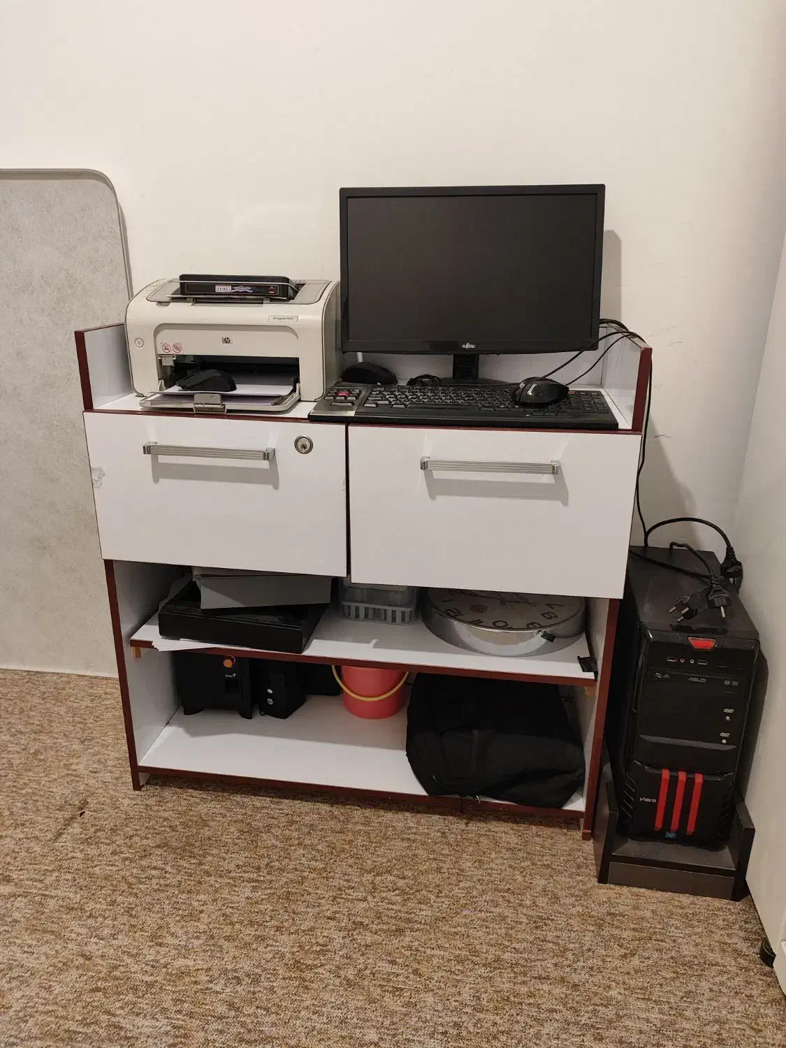 فروش میز|میز تحریر و کامپیوتر|هشتگرد, فاز ۷ مهستان|دیوار