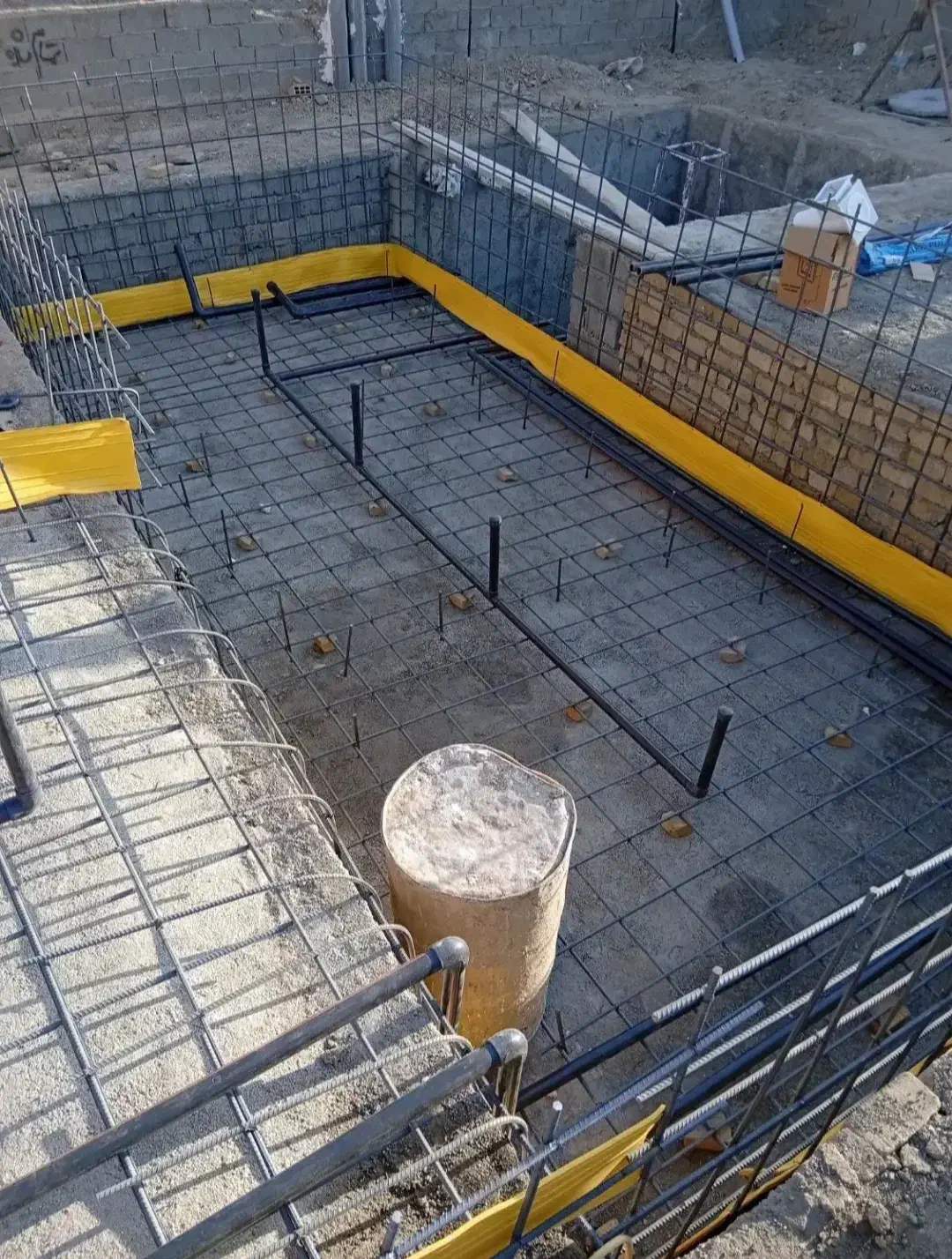 اجرای استخر سقف و ستون بتن ریزی|خدمات پیشه و مهارت|شوشتر, |دیوار