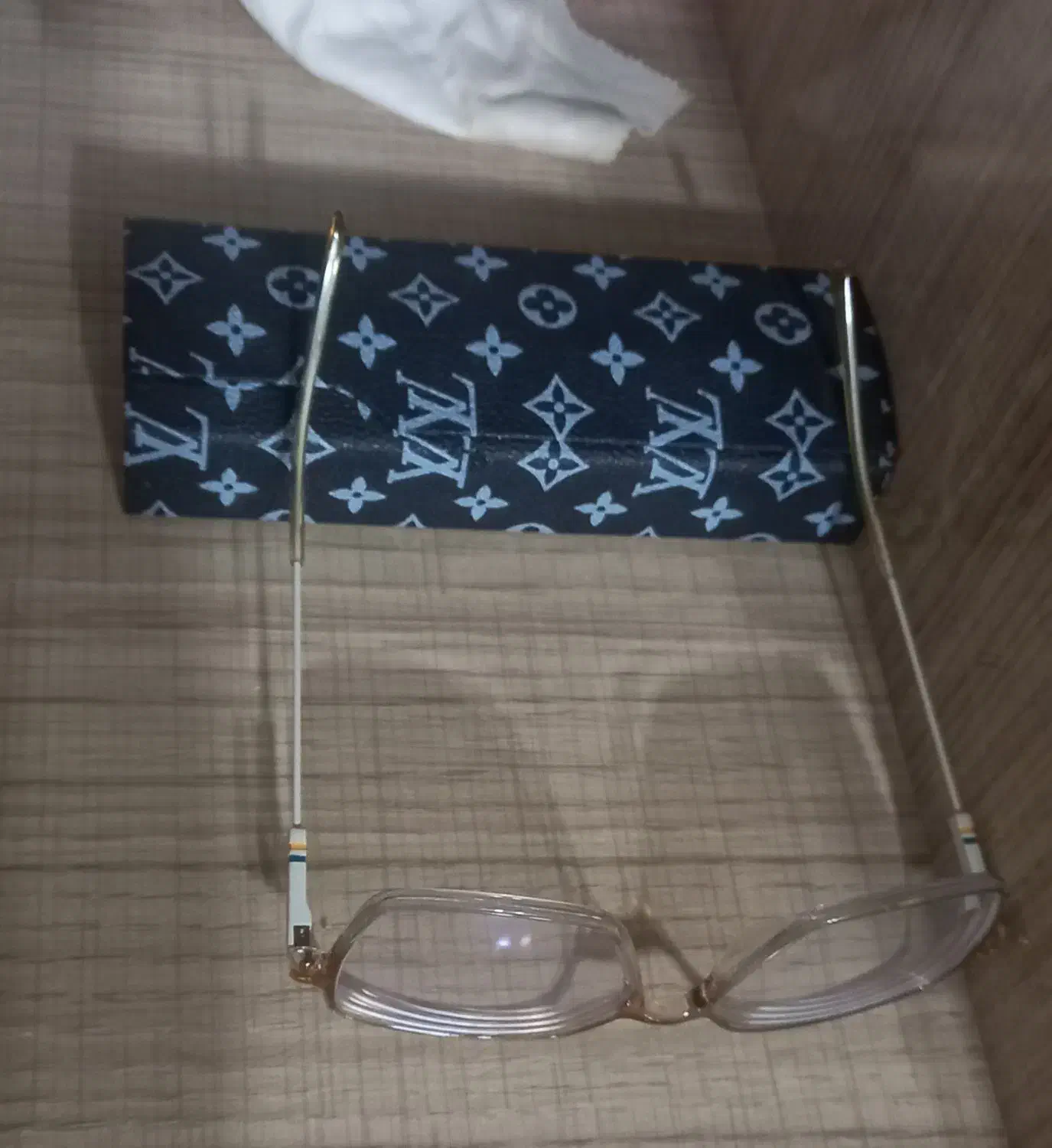 عینک طبی زنانه|آرایشی، بهداشتی، درمانی|بیرجند, |دیوار