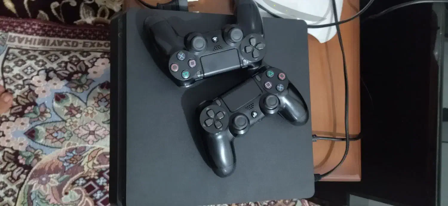 PS4 تمیز|کنسول، بازی ویدئویی و آنلاین|لامرد, |دیوار