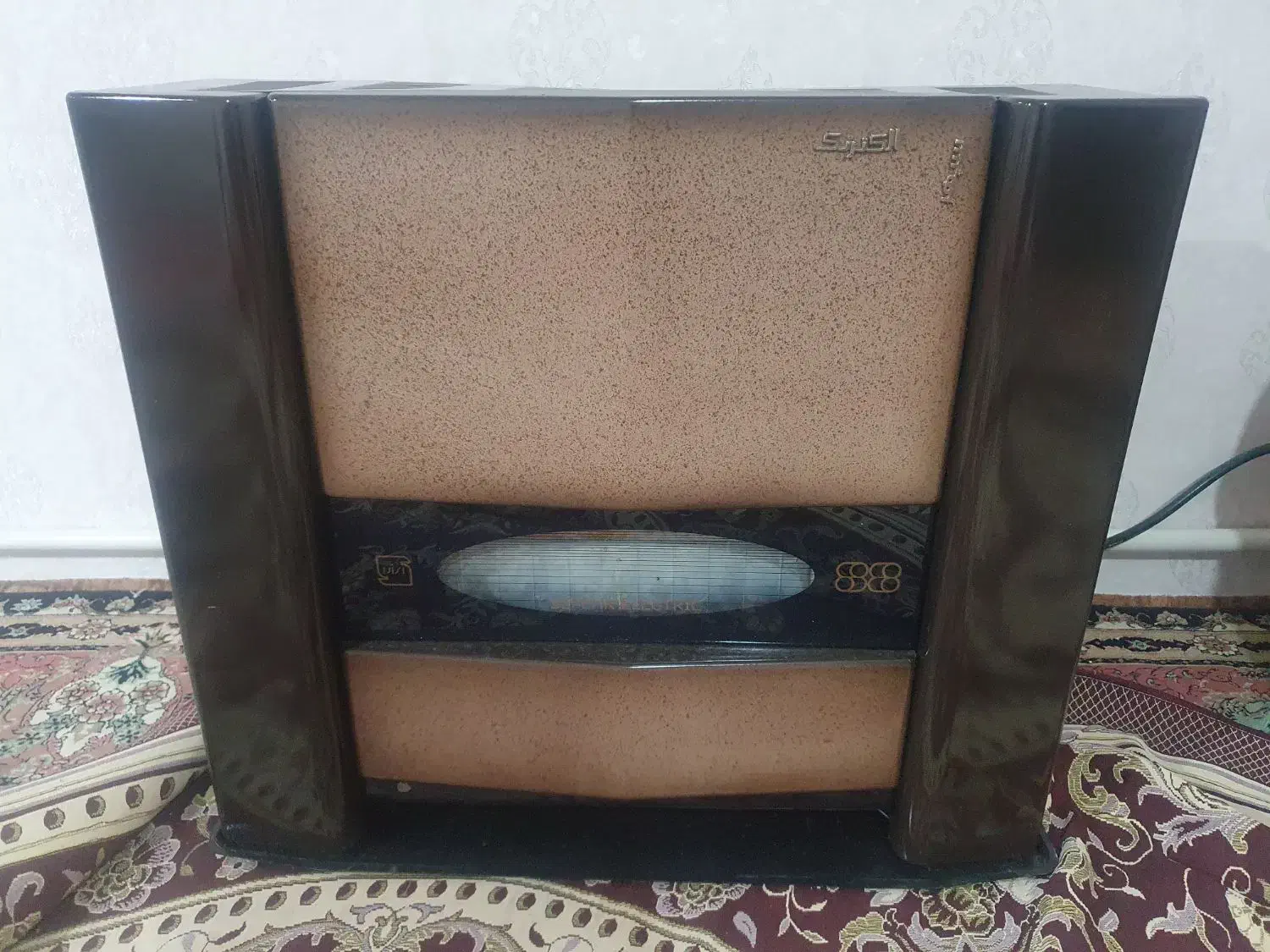 بخاری گازی تمیز و سالم|بخاری، هیتر، شومینه|اهر, |دیوار