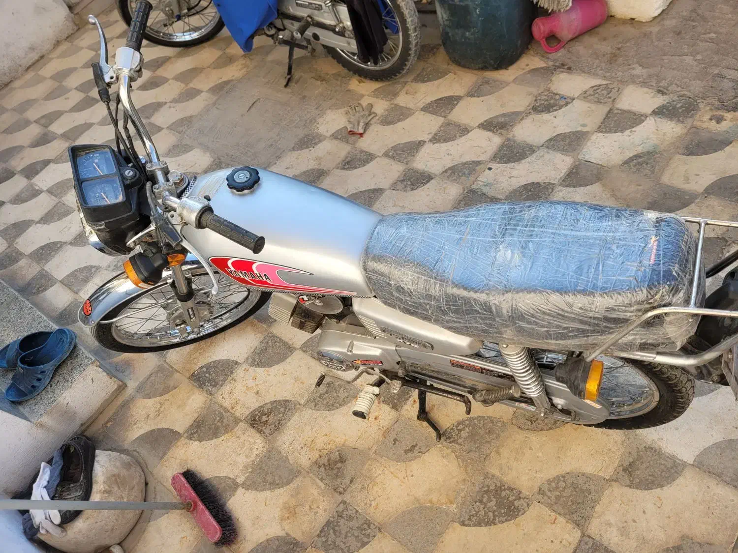 موتور هوندا ۱۰۰|موتورسیکلت|شیراز, میانرود|دیوار