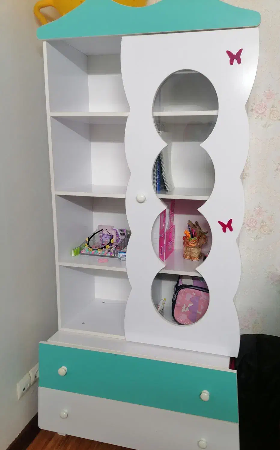 کمد|جاکفشی، کمد، دراور|یزد, |دیوار