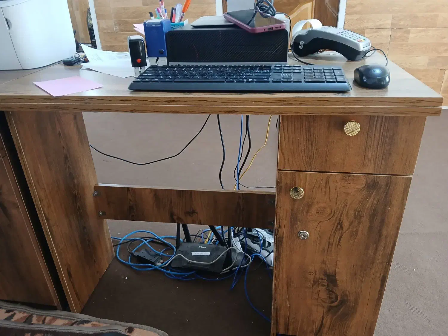 میز اداری مخصوص دانش آموز و داشنجو|میز تحریر و کامپیوتر|ارسنجان, |دیوار