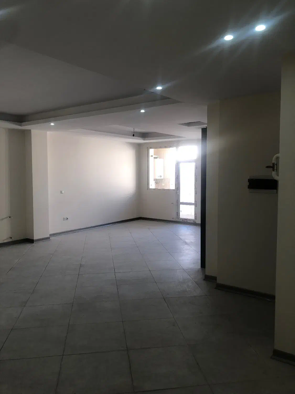 ۱۰۷متر ۲ خواب/کلید نخورده/فول امکانات