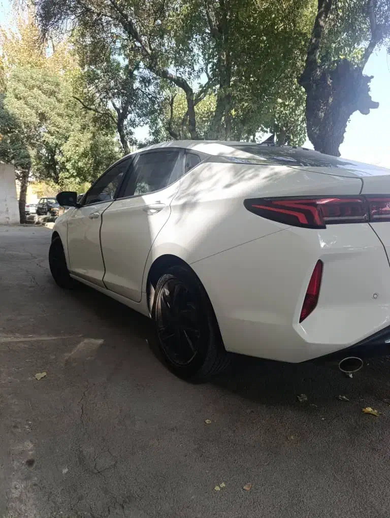 کی ام سی J7 مدل ۱۴۰۲ فروش یا معاوضه خودرو|خودرو سواری و وانت|اصفهان, آفاران|دیوار