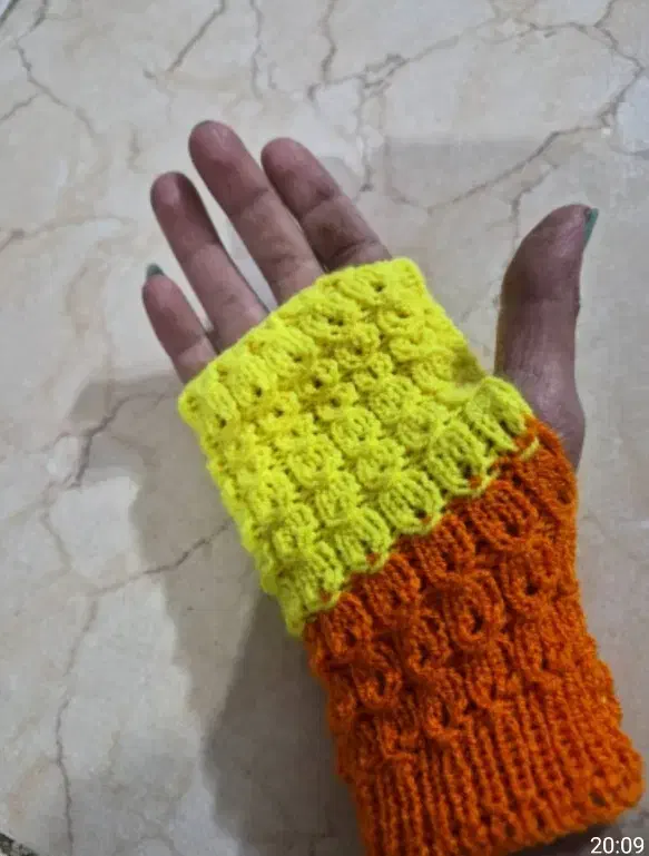 بافت لیپف و دستکش|لباس|ارومیه, |دیوار