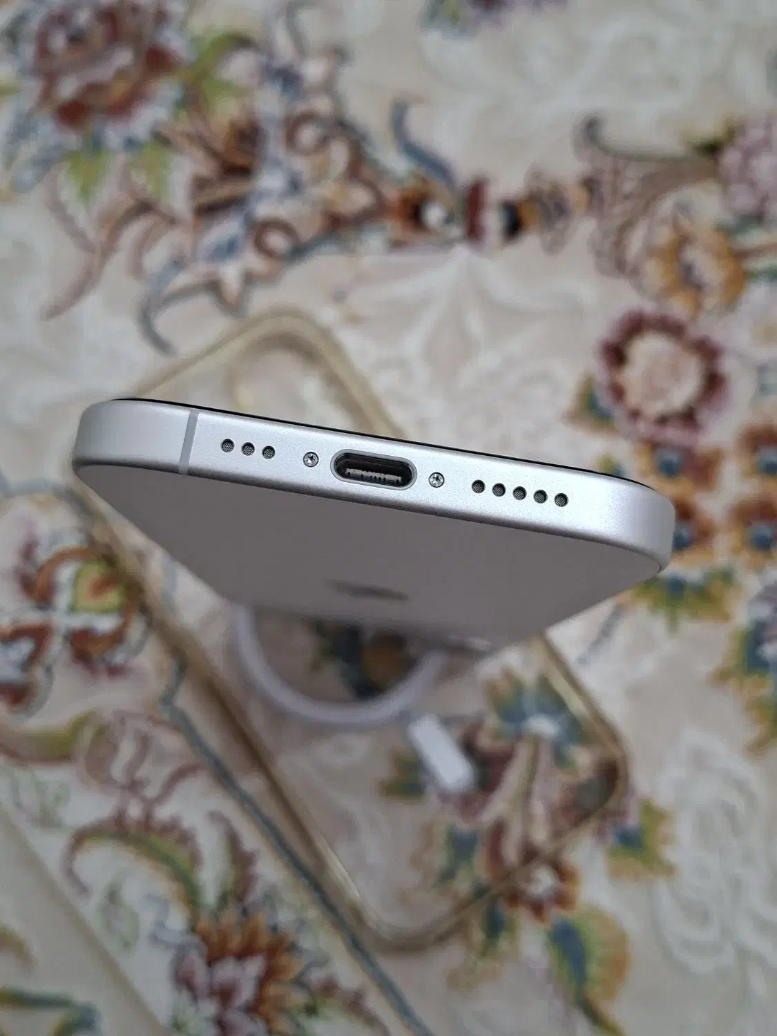 ایفون ۱۶ نرمال|موبایل|قم, قلعه کامکار|دیوار