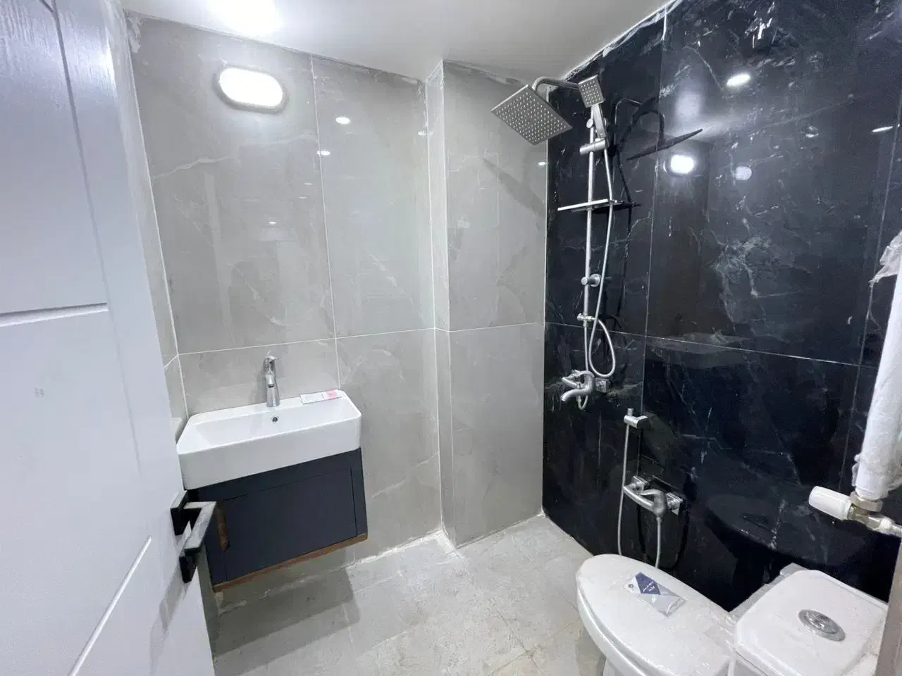 ۸۸ متر دوخواب برج باغ بینظیر شهران