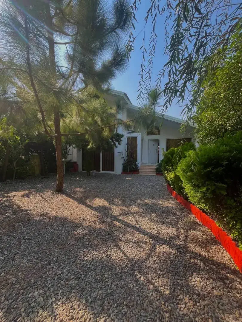 طراحی متفاوت /250متری/دل جنگل/سنددار|فروش خانه و ویلا|تهران, گیشا|دیوار