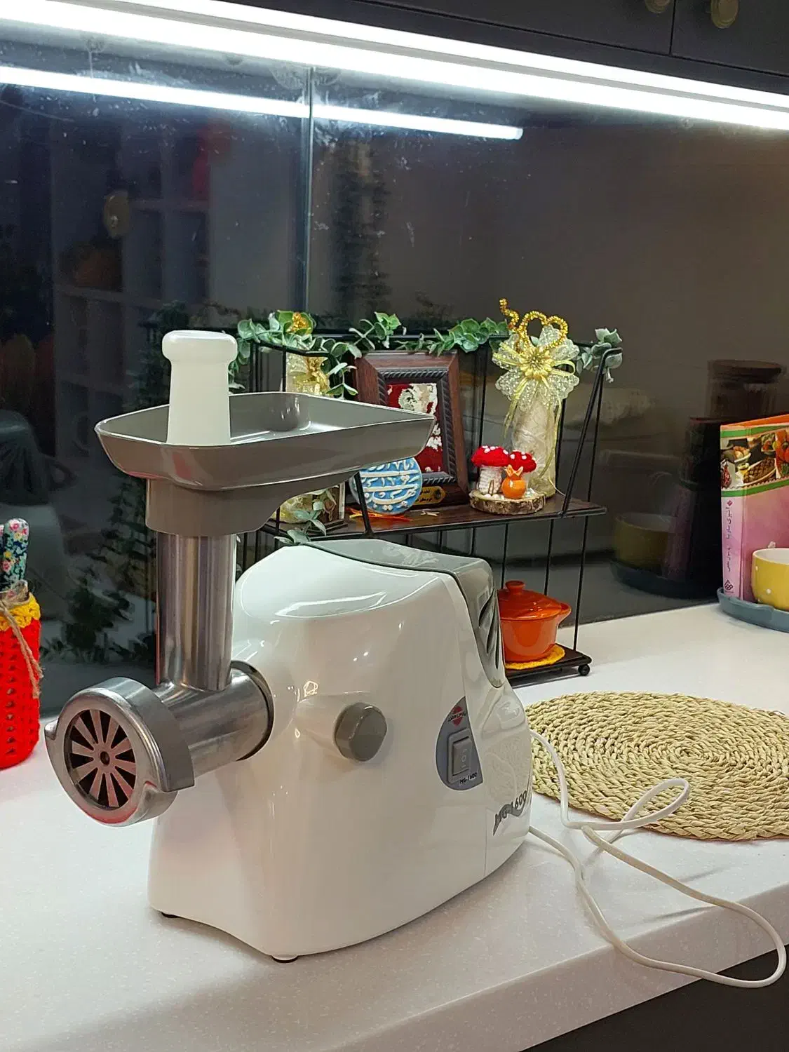 چرخ گوشت پارس خزر ۱۶۰۰ نو بدون کارکرد|سایر لوازم برقی|فریدونکنار, |دیوار