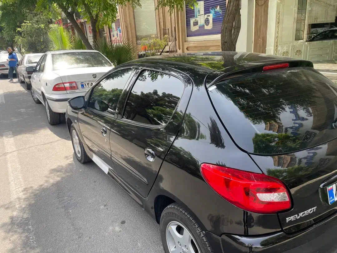 اتومات سقف فلز 207|خودرو سواری و وانت|کاشان, امیرکبیر|دیوار