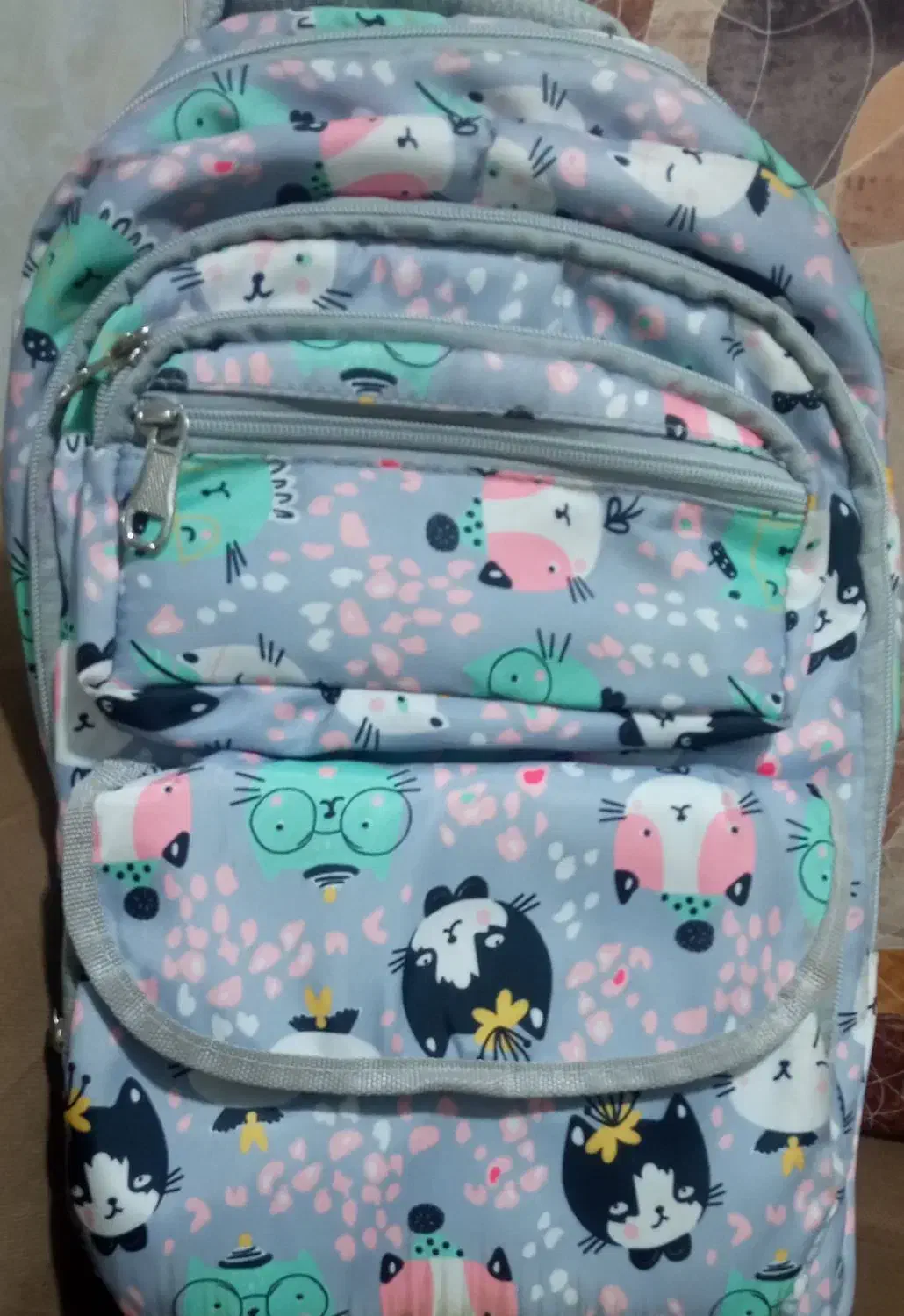 کیف مدرسه|کیف، کفش، کمربند|سبزوار, باهنر|دیوار