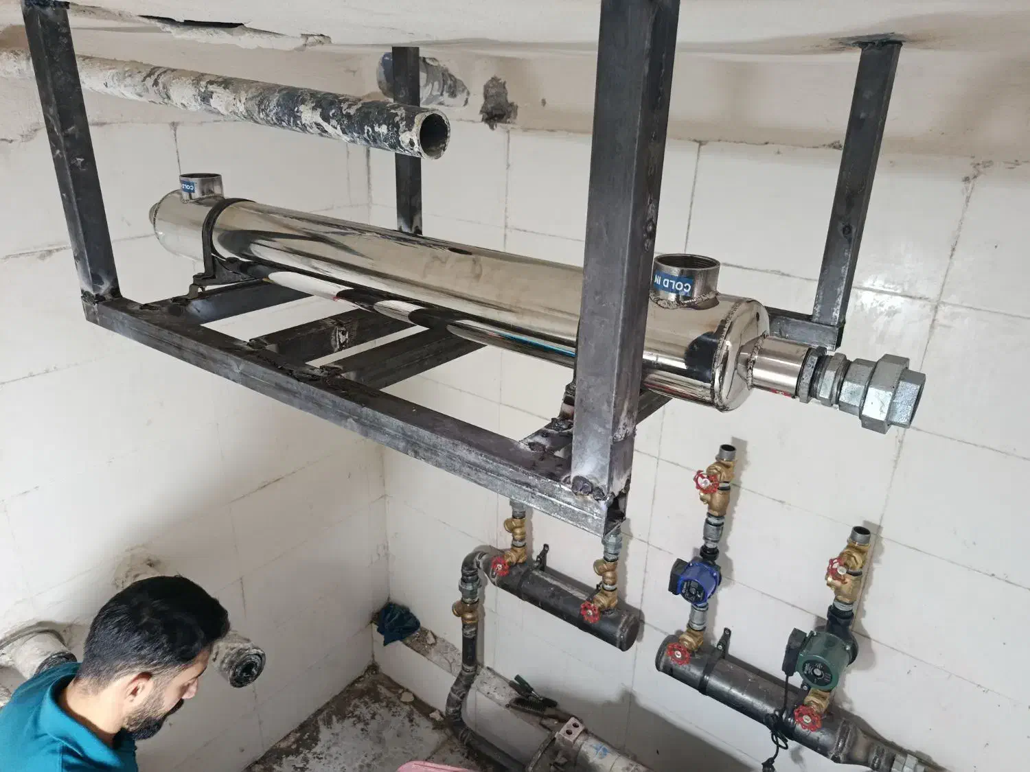 لوله کشی تاسیسات استخر و موتورخانه|خدمات پیشه و مهارت|مشهد, امیریه|دیوار