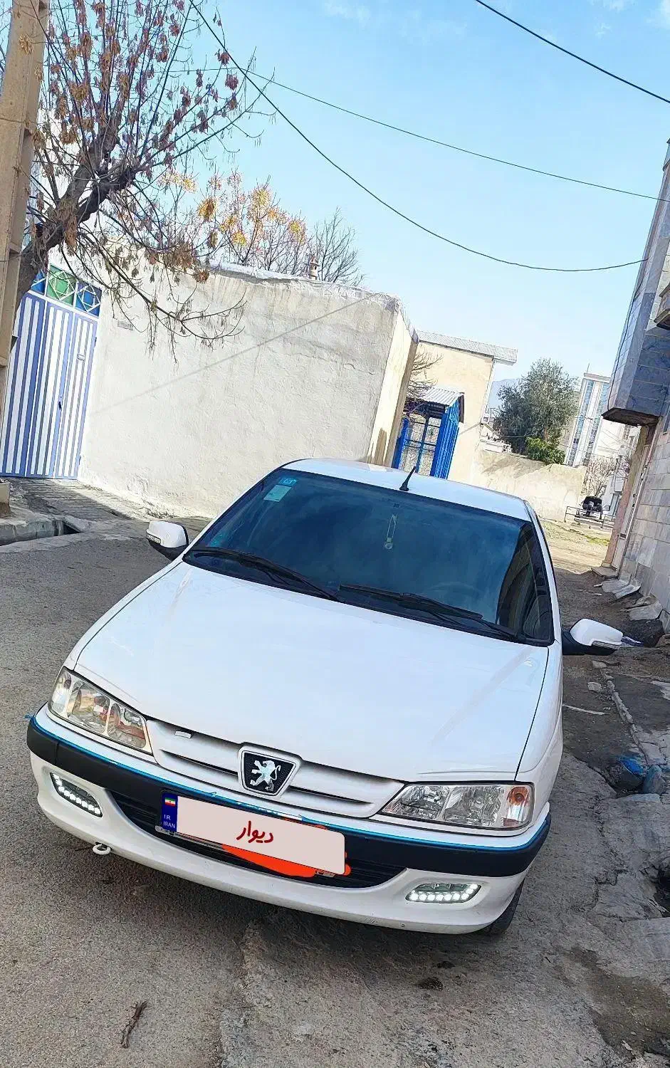 پارس 402 فروش فوری|خودرو سواری و وانت|خرم‌آباد, |دیوار