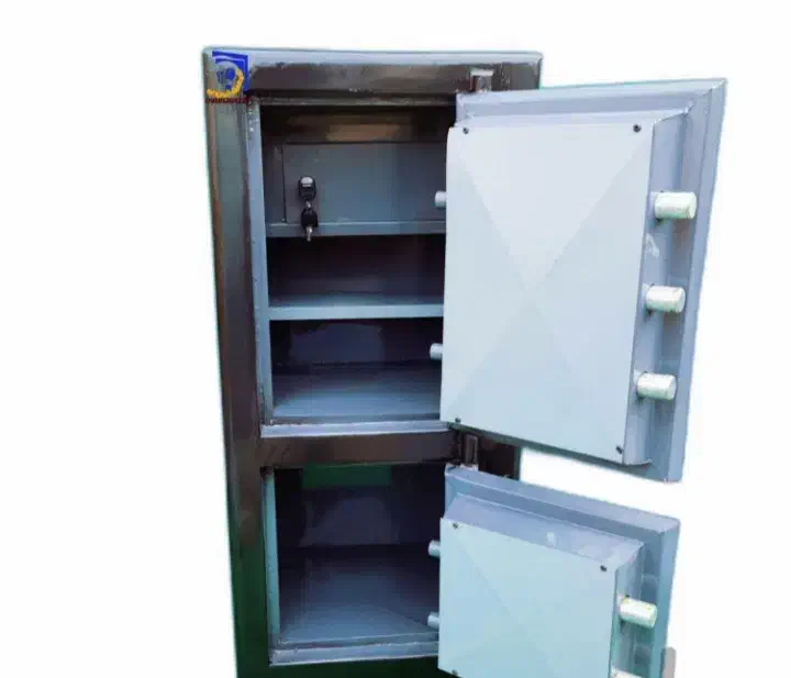 گاوصندوق دستگیره هرزگرد فول ایمنی|ابزارآلات|فردیس, فردیس|دیوار