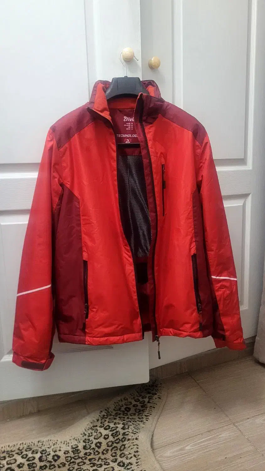 کاپشن|کوهنوردی و کمپینگ|تهران, نیلوفر|دیوار