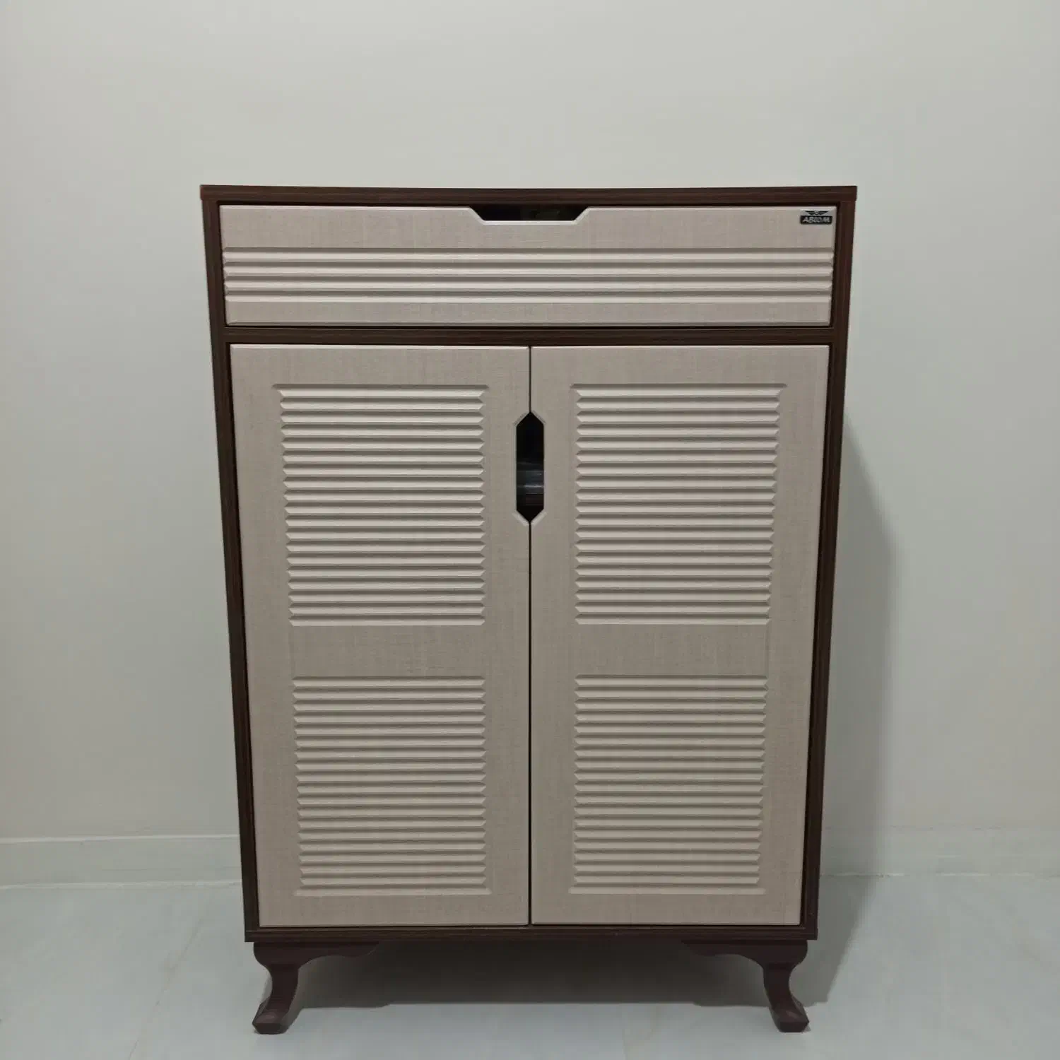 جاکفشی در حد نو|جاکفشی، کمد، دراور|خرمآباد, |دیوار