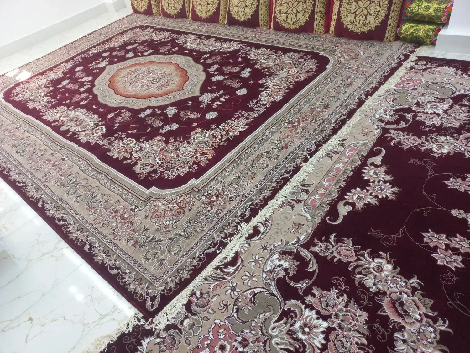 یک عدد قالی|فرش|جم, |دیوار