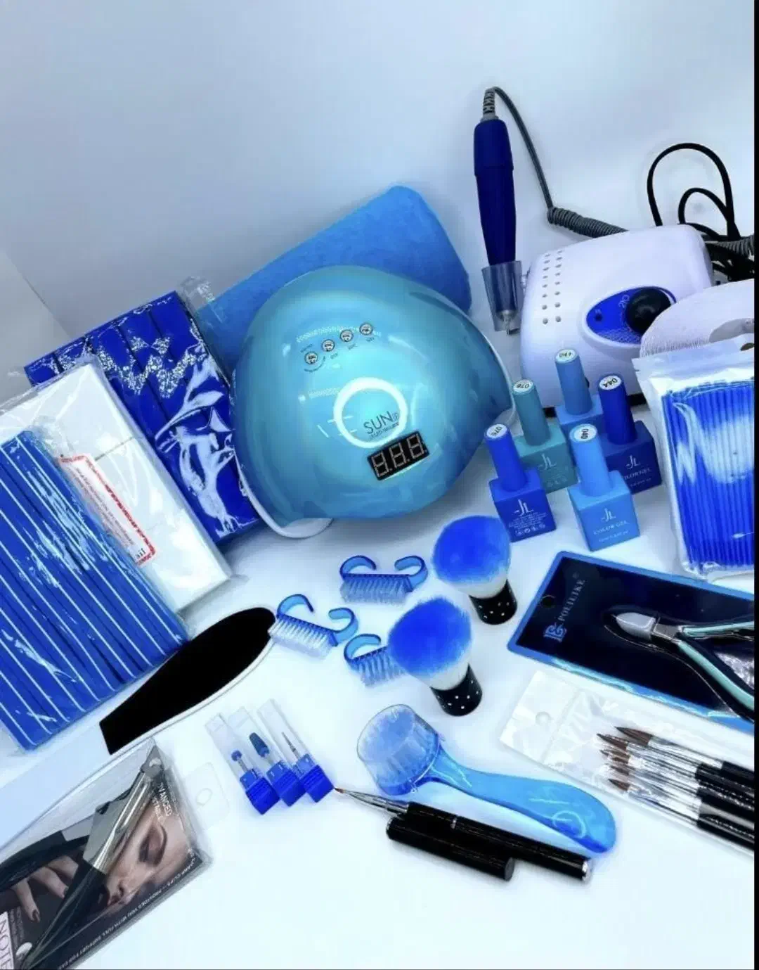 تجهیزات کاشت ناخن عالیشهر|آرایشگاه و سالن‌های زیبایی|بوشهر, |دیوار