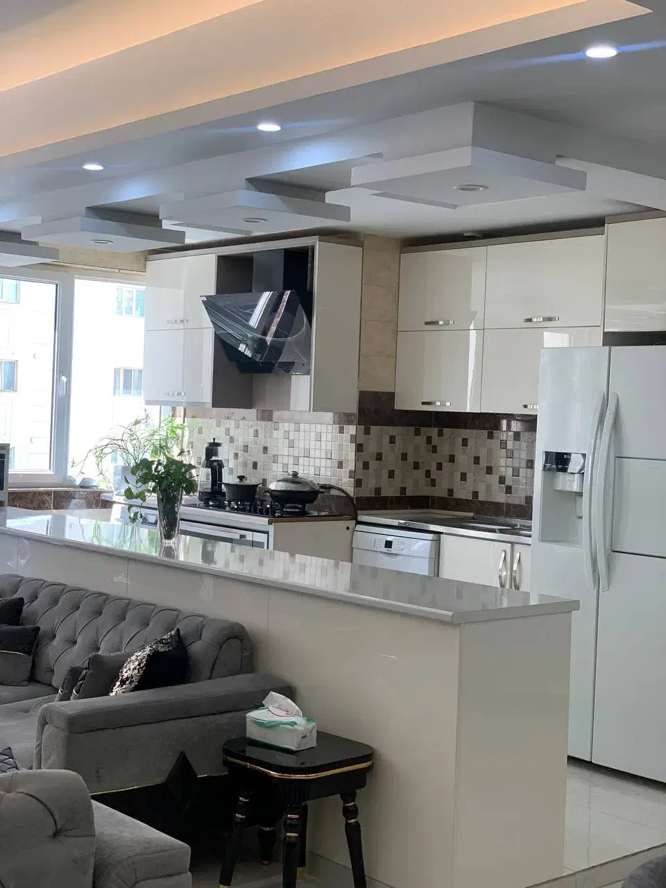 آپارتمان ۹۳متر۲خواب کوهک چیتگر چهارراه طوبی