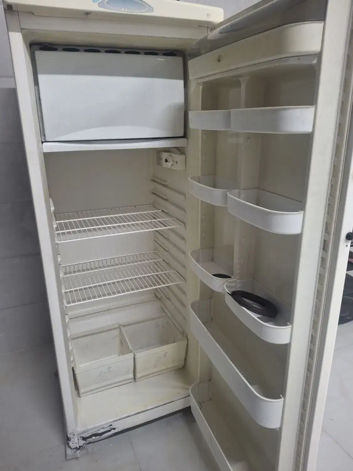 یخجال|یخچال و فریزر|نورآباد ممسنی, |دیوار