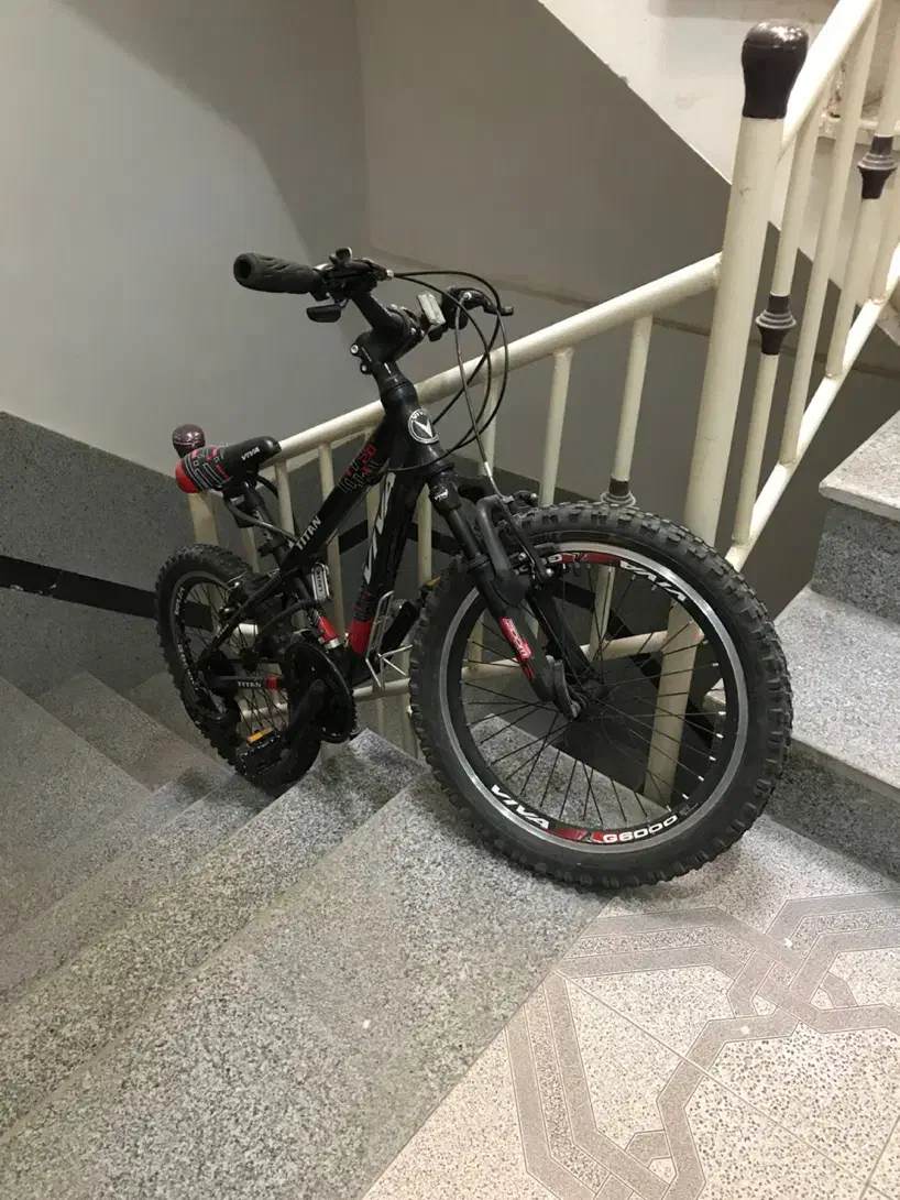 دوچرخه ویوا سایز ۲۰|دوچرخه، اسکیت، اسکوتر|سبزوار, فرهنگیان|دیوار