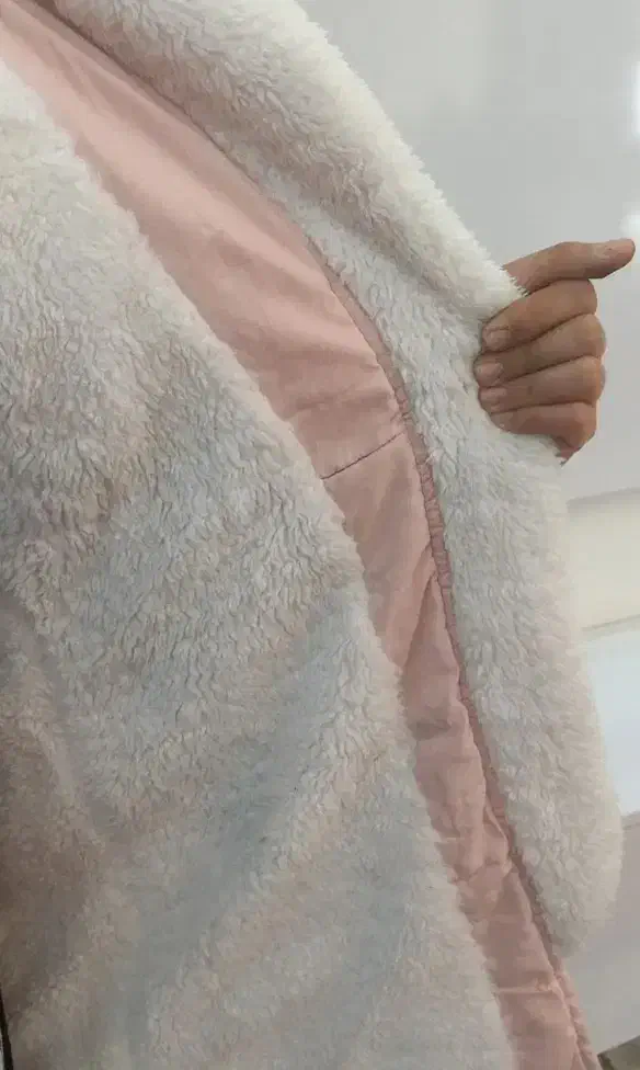 کاپشن خزدار|لباس|اهر, |دیوار