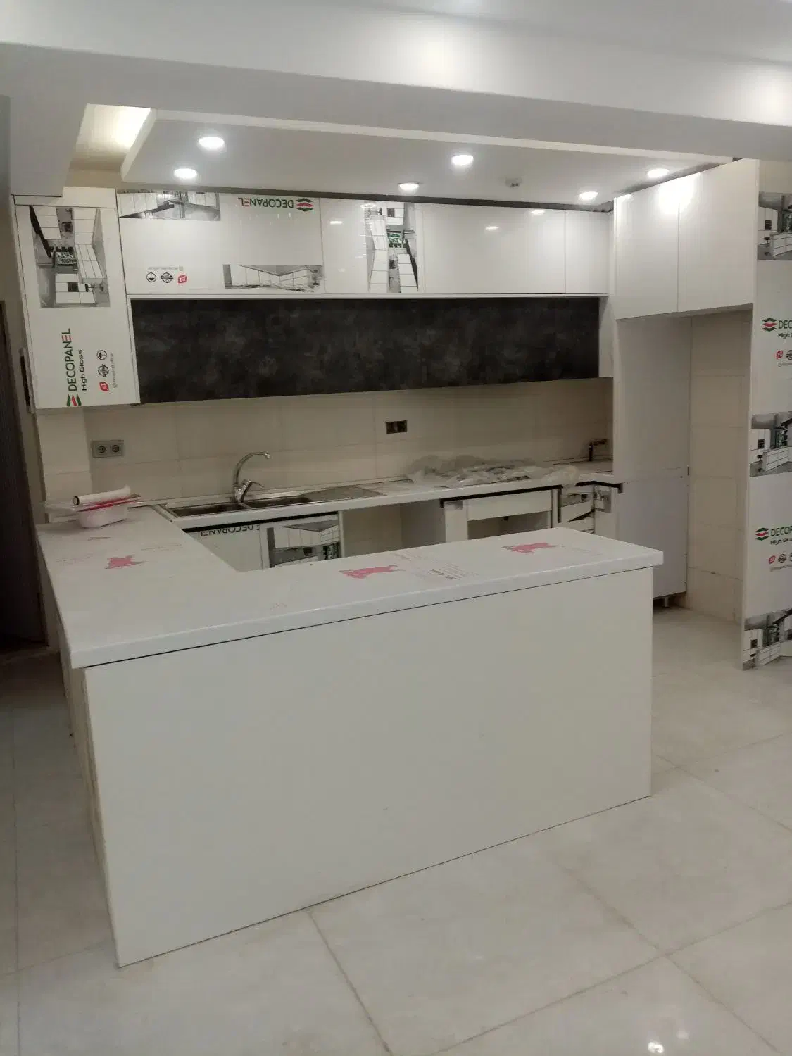 104 متر نوساز ستارخان توحید دو کله نورگیر خوب